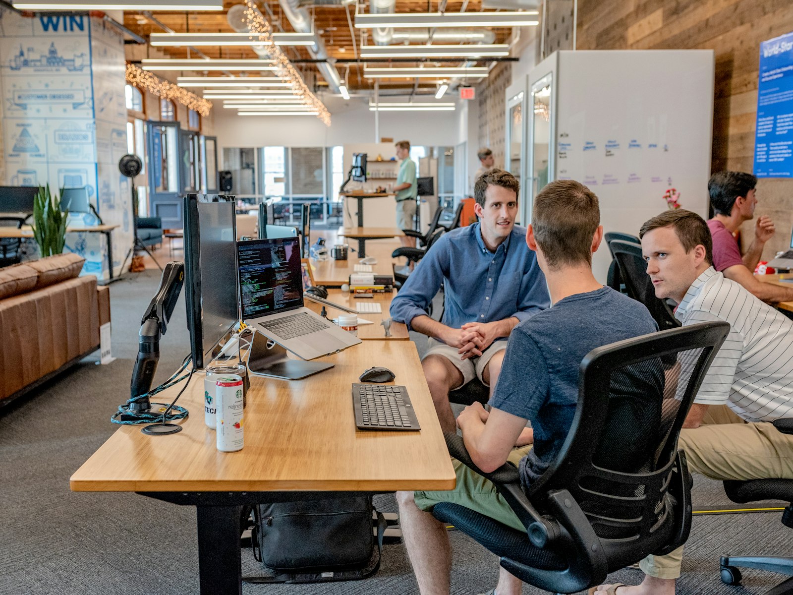 Furnishing Your First Office Without Regretting It in Year Two